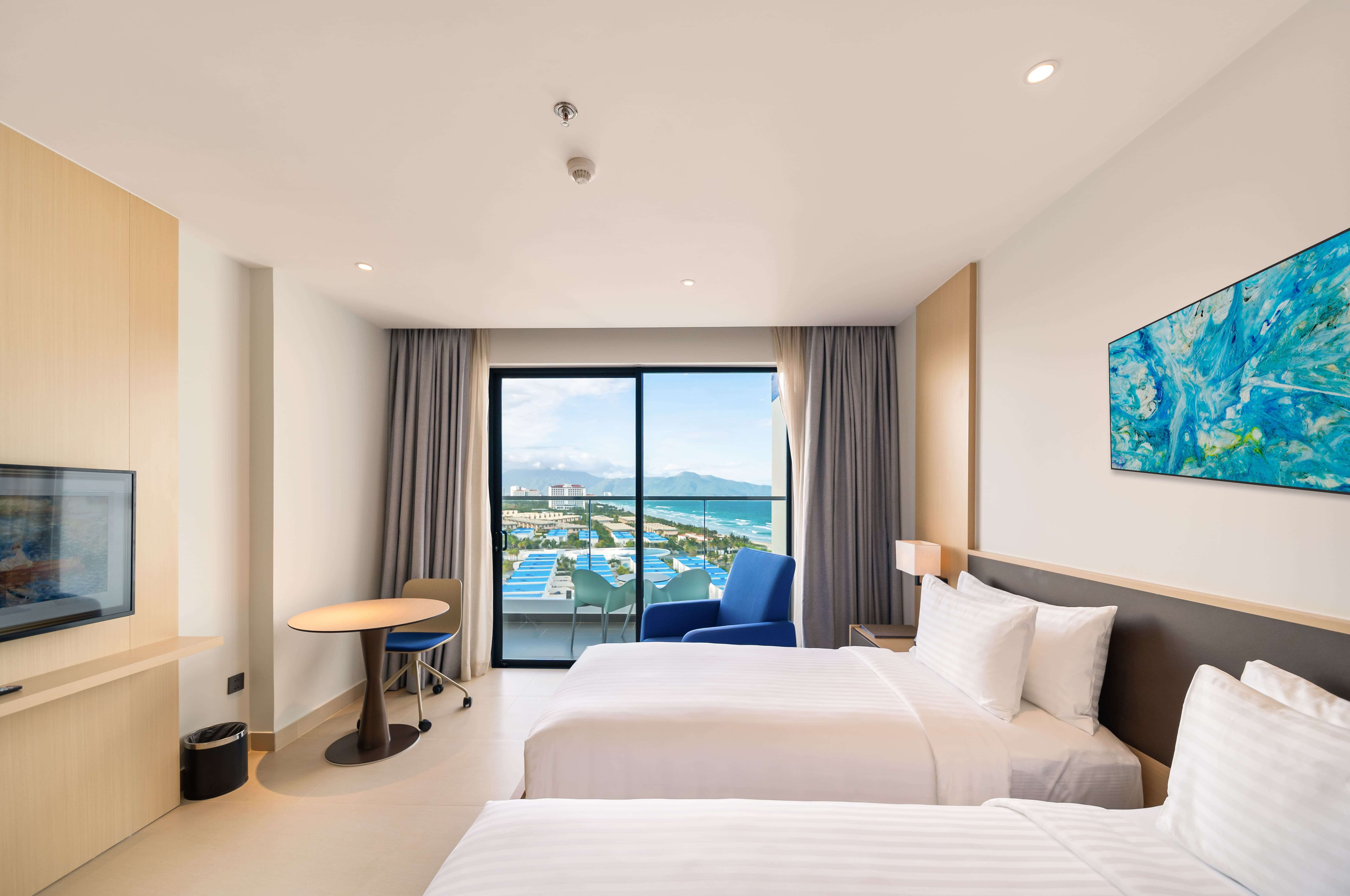 ECR-Deluxe-Sea-View-Twin (2)