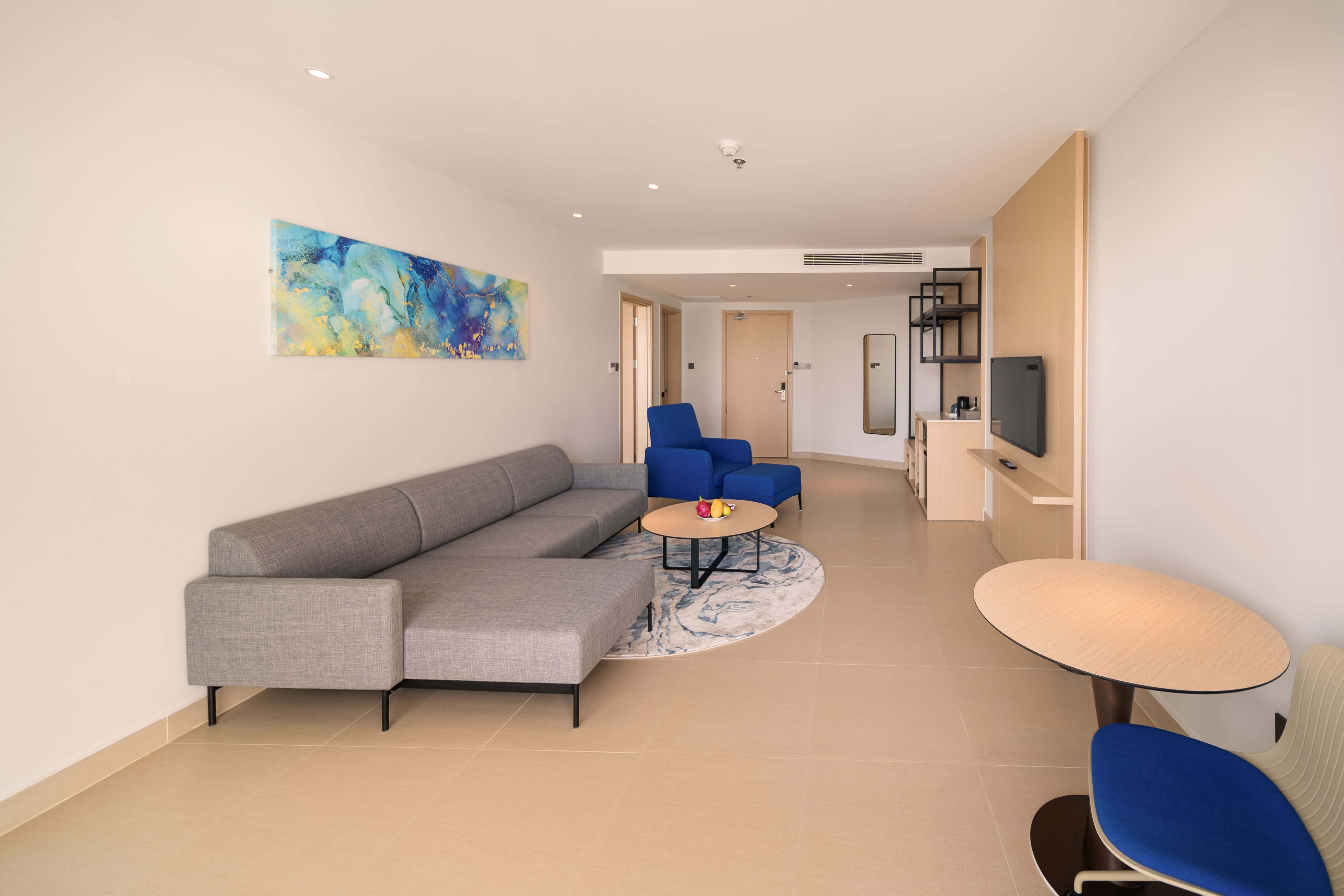 ECR-Suite-One-Bed-Room (4)
